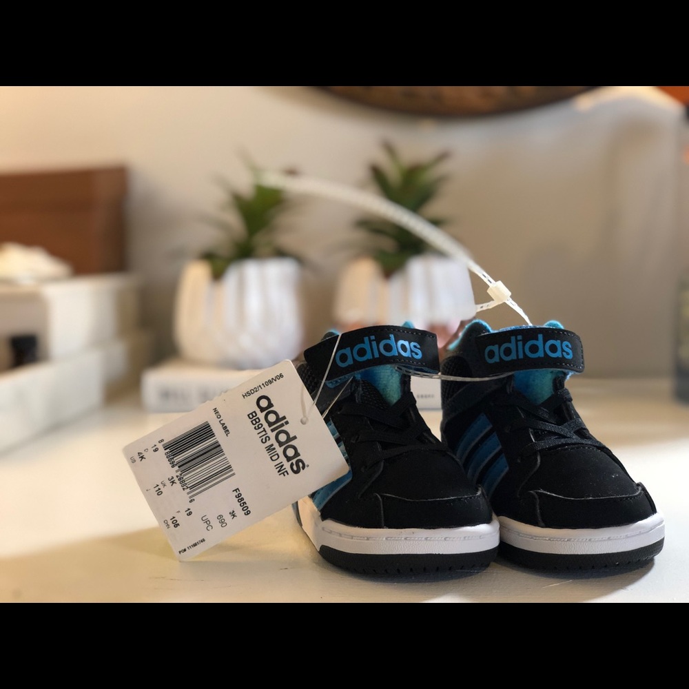 Adidas baby